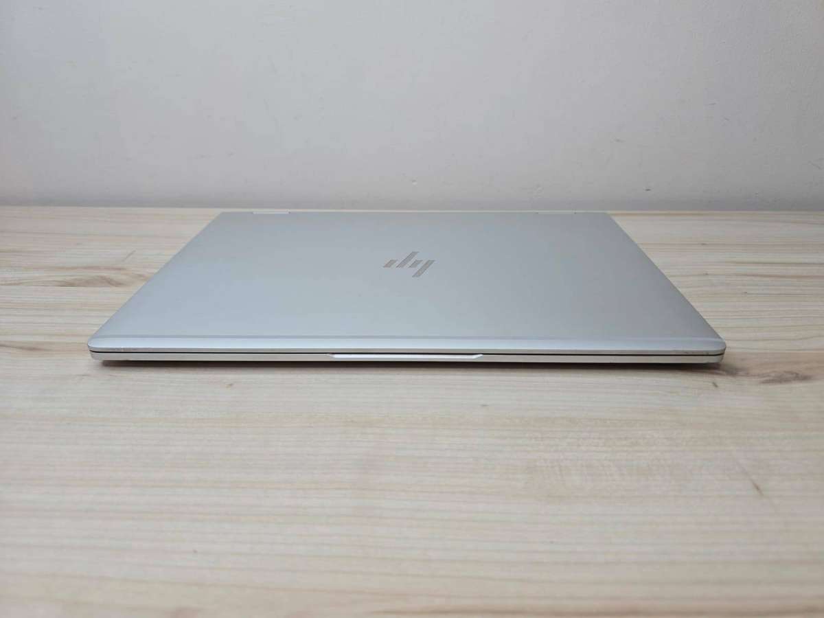HP EliteBook x360 1030 G2 | Core i5 7th Gen | Touchscreen | 8GB RAM | 256GB SSD | New Battery
