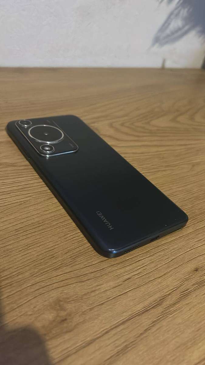Huawei nova Y72S | 8GB+3GB RAM | 128GB | 50MP Camera | 6000mAh Battery | Dual SIM |  Mint