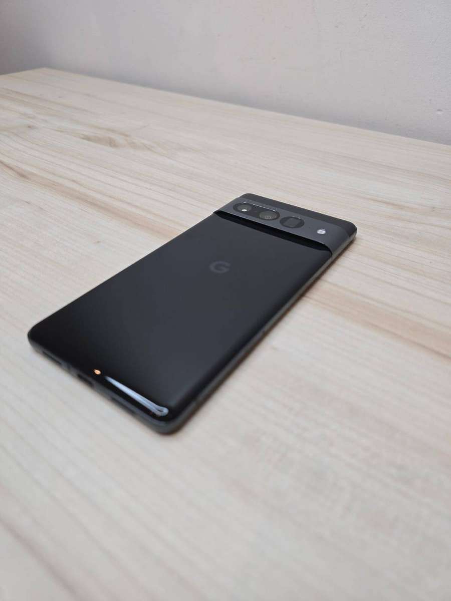 Google Pixel 7 Pro 128GB  Obsidian  Like New