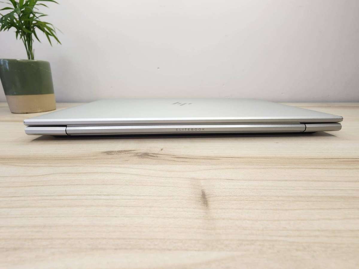 HP EliteBook 840 G8 LTE  11th Gen Intel Core i5  16GB  512Gb Ssd Clean