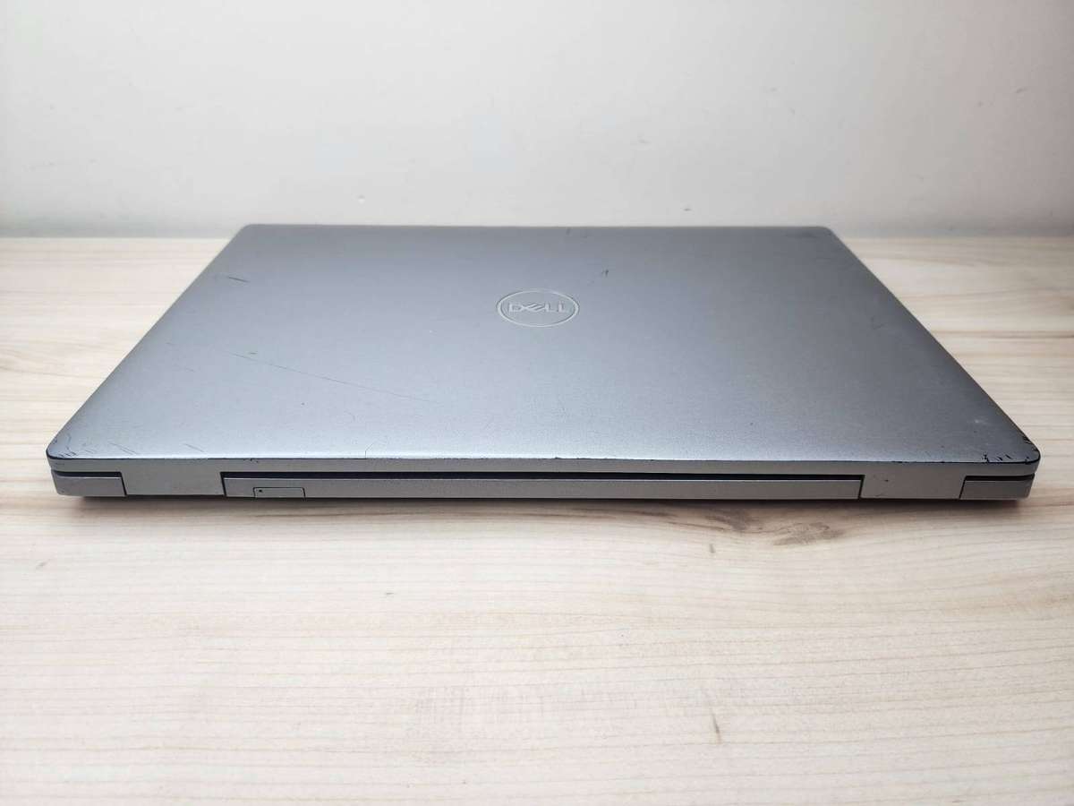Dell Latitude 5520  11th Gen i7 | 15.6 | 16GB RAM | 512GB SSD | SIM | Iris Xe