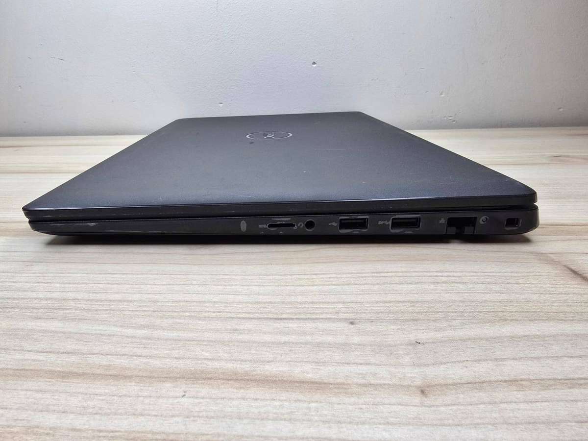 Dell Latitude 3520 15.6 | Intel Core i5-1135G7 11th Gen | 8GB RAM | 256GB SSD
