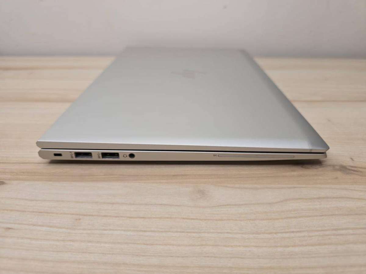 HP EliteBook 840 G8 LTE  11th Gen Intel Core i5  16GB  512GB SSD MINT