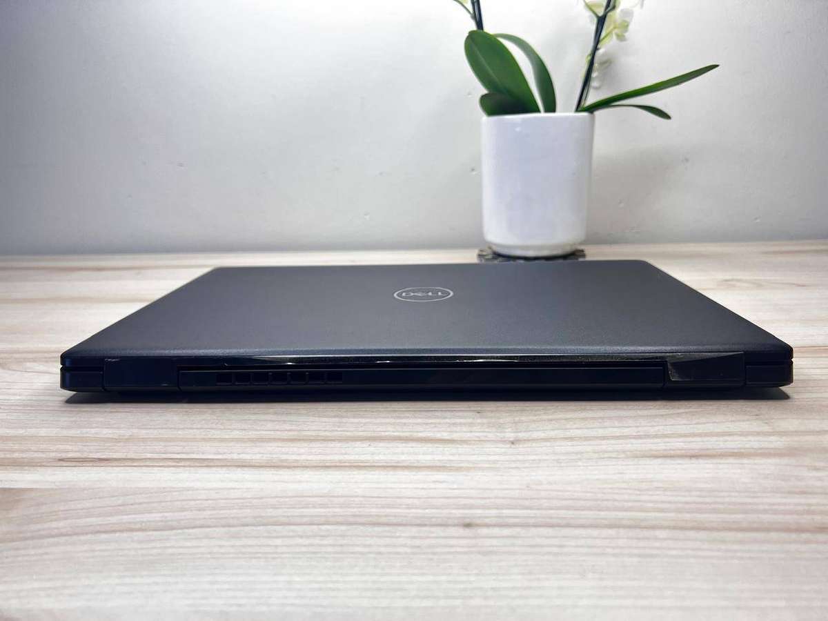Dell Latitude 3520 15.6 | Intel Core i5-1135G7 11th Gen | 8GB RAM | 256GB SSD