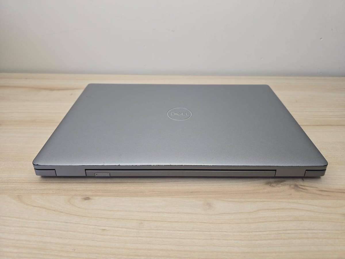 Dell Latitude 5520 | i5-1145G7 vPro 11th Gen | 8GB | 256GB SSD | LTE | Iris Xe