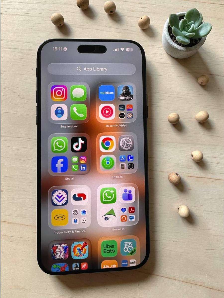 iPhone 17 Pro Max 1TB  100% Battery   Mint  Apple Warranty Unlocked