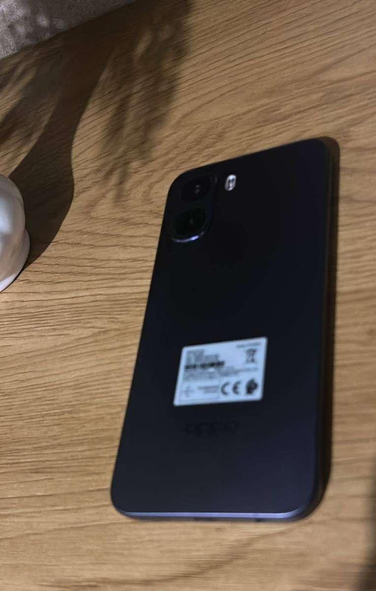 OPPO A6x 4G (64GB + 4GB RAM)