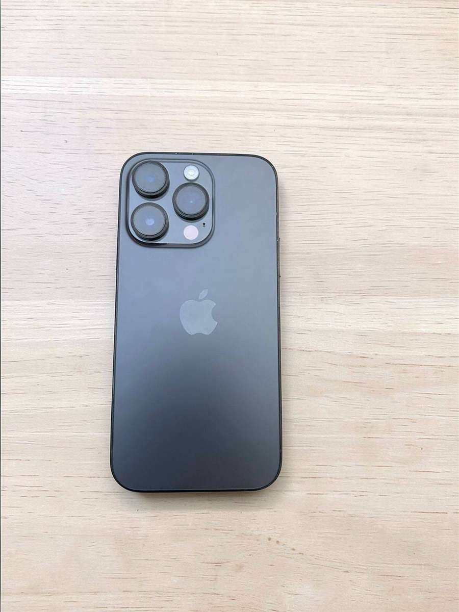Apple iPhone 14 Pro 256GB Space Black  eSIM    86% Battery Health  Excellent Condition