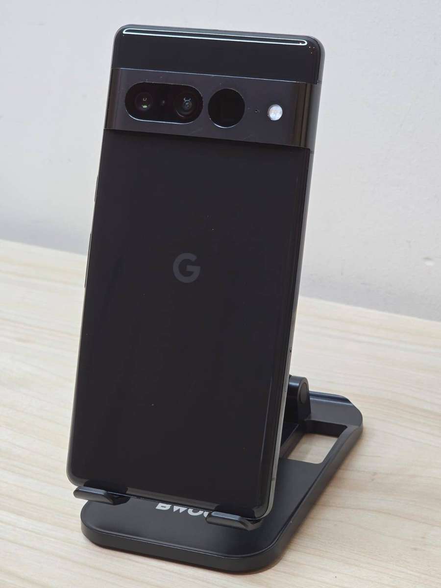 Google Pixel 7 Pro 128GB  Obsidian  Like New
