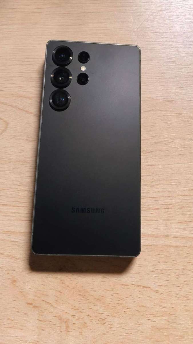 Samsung Galaxy S25 Ultra 5G 256GB  12GB Ram  Mint