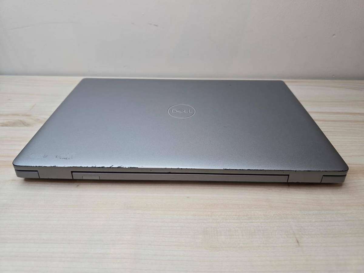 Dell Precision 3560 | Intel i7-1185G7 | 16GB RAM | 512GB SSD | NVIDIA T500 Graphics
