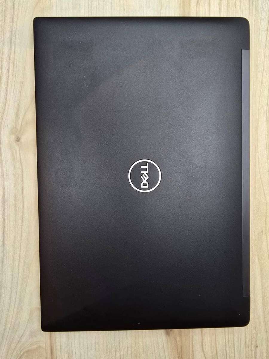 Dell Latitude 7390 i5 (8th Gen) | LTE | 8GB RAM | 256GB SSD | Mint Condition | Excellent Battery