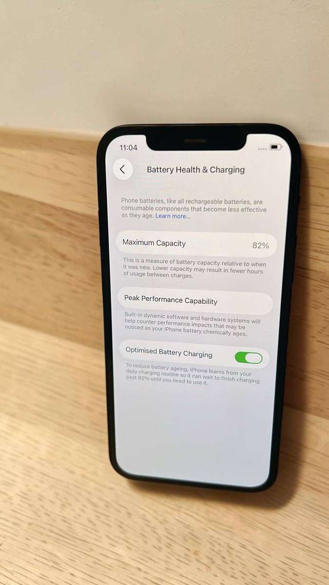 Apple iPhone 12 64GB Black | Face ID | 82% Battery | Clean | Unlocked | iOS