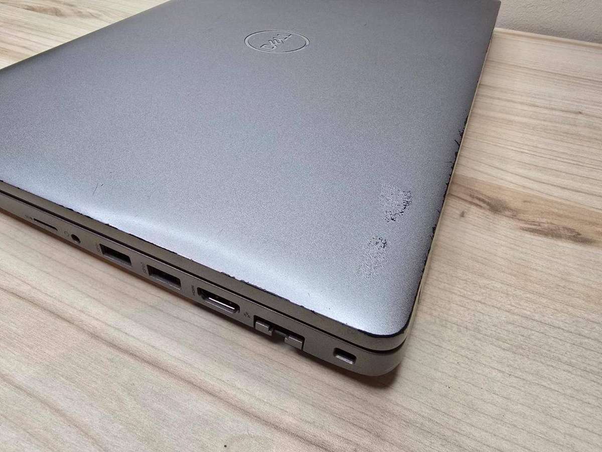 Dell Precision 3560 | Intel i7-1185G7 | 16GB RAM | 512GB SSD | NVIDIA T500 Graphics