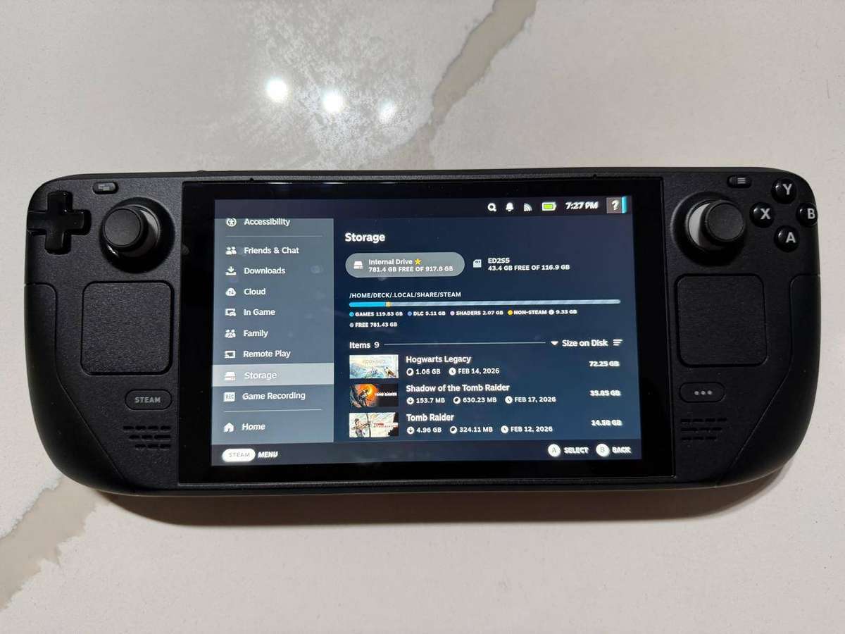 Valve Steam Deck 1TB (LCD) (Upgraded) + 128GB SD Card  Clean Like New Condition