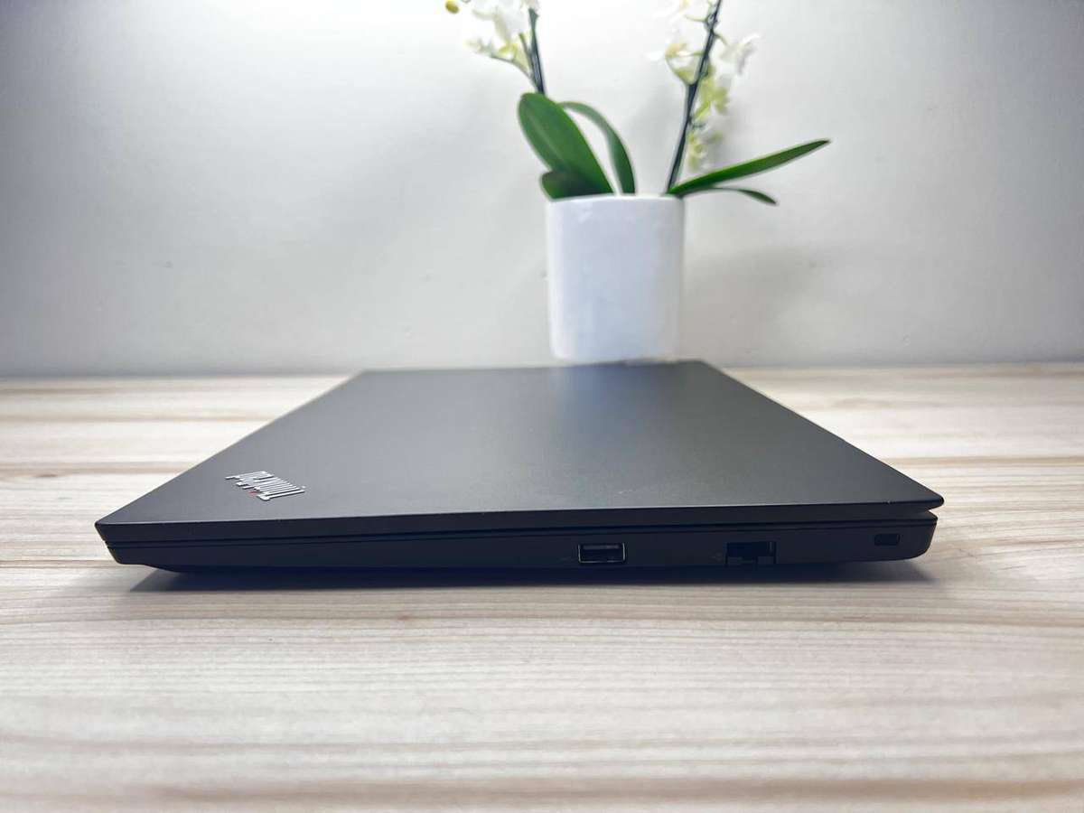 Lenovo Thinkpad  E15 I5 11th gen 8gb ram 256gb ssd