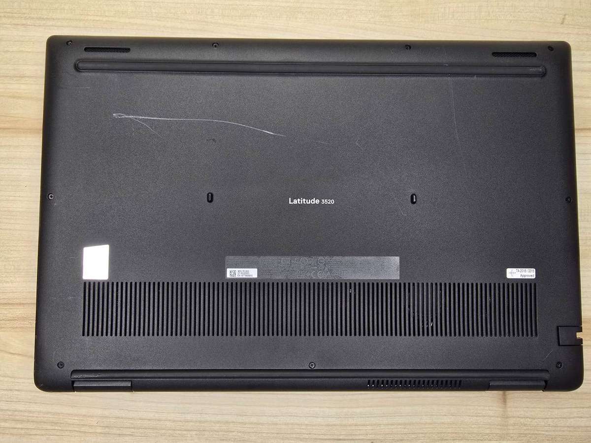 Dell Latitude 3520 15.6 | Intel Core i5-1135G7 11th Gen | 8GB RAM | 256GB SSD