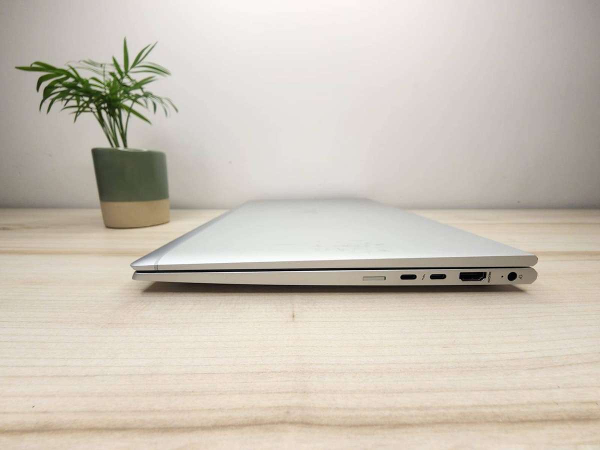 HP EliteBook 840 G8 LTE  11th Gen Intel Core i5  16GB  512GB SSD MINT