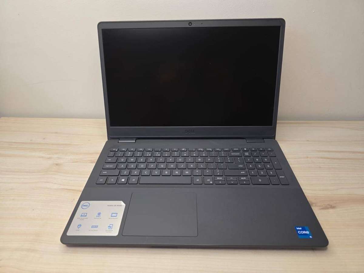 Dell Vostro 3500 i5 11th Gen | 8GB | 256GB SSD | Iris Xe | Clean