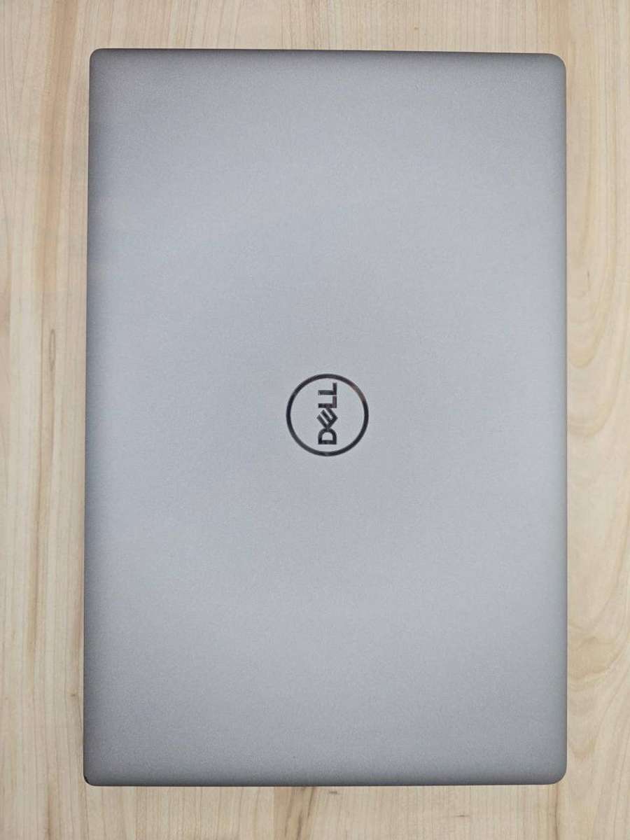 Dell Latitude 5520 · Core i5-1145G7 vPro · 8GB · 256GB SSD · 15.6