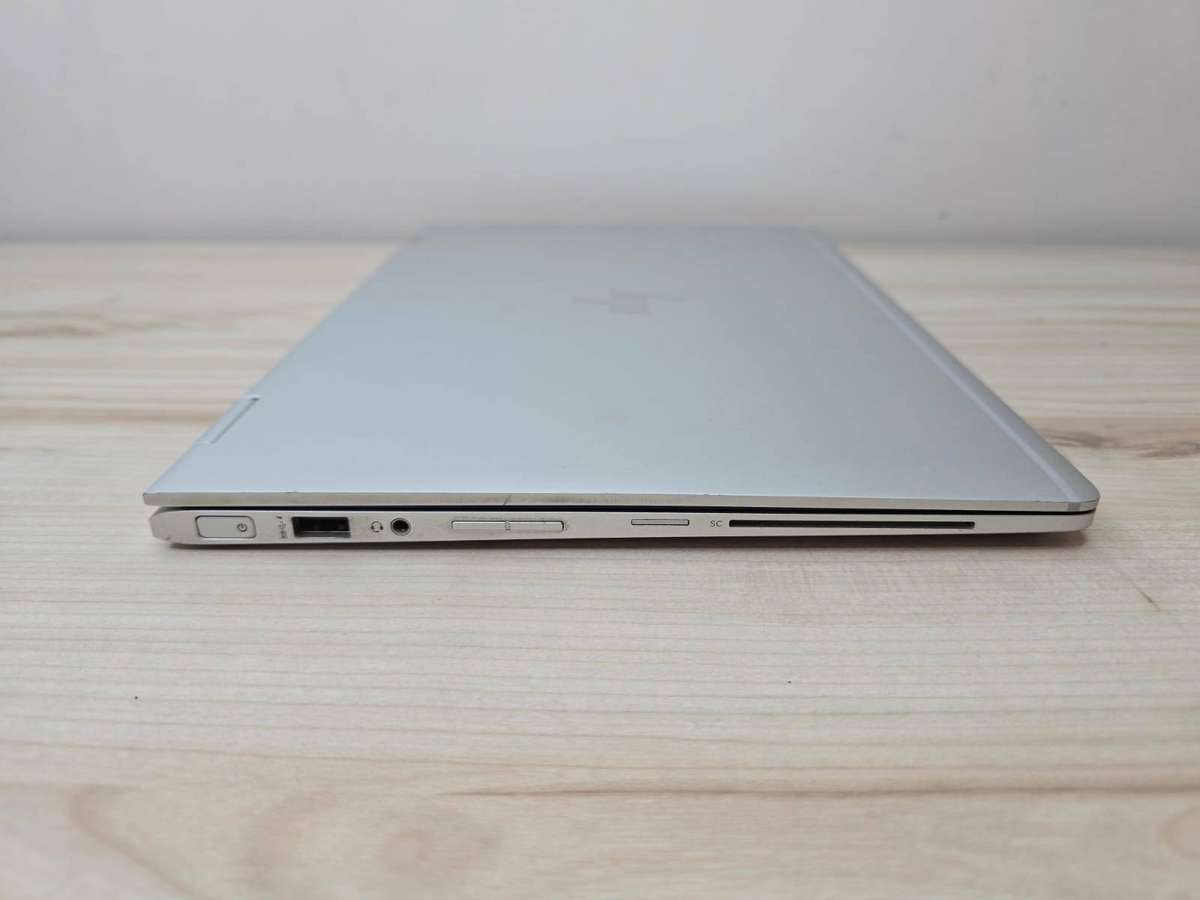 HP EliteBook x360 1030 G2 | Core i5 7th Gen | Touchscreen | 8GB RAM | 256GB SSD | New Battery