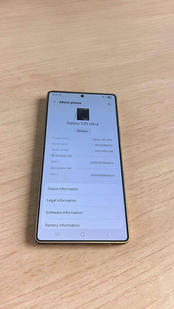 Samsung Galaxy S25 Ultra 5G 256GB  12GB Ram Mint