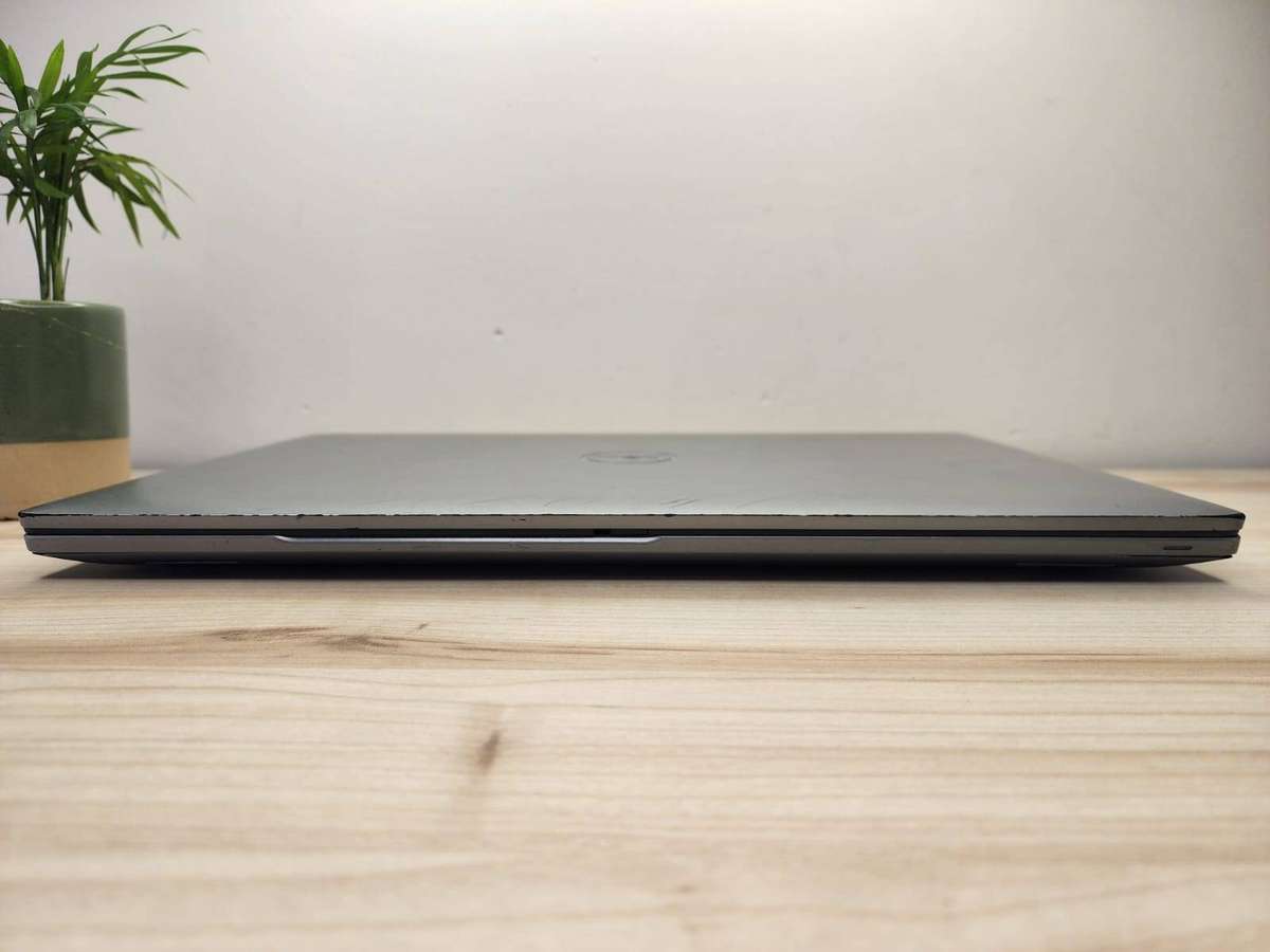 Dell Latitude 5520 | i5-1145G7 vPro 11th Gen | 8GB | 256GB SSD | LTE | Iris Xe
