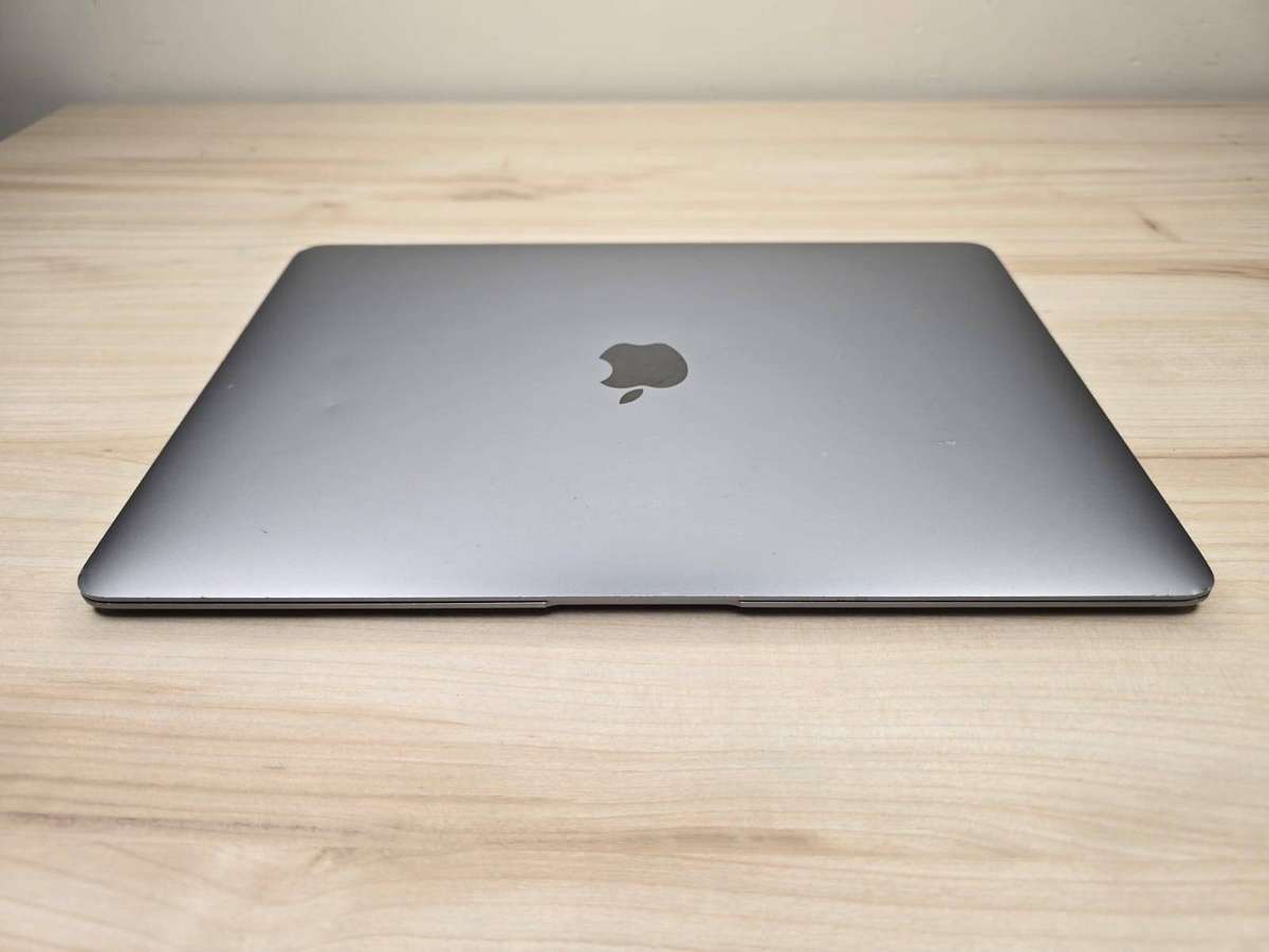 Apple MacBook Air 13 Retina (2018) | Intel i5 | 8GB RAM | 128GB SSD | Space Grey | macOS Sonoma
