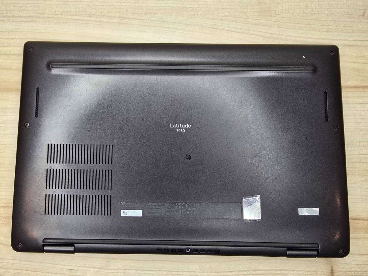 Dell Latitude 7430 Ultrabook  Intel i7 12th Gen  16GB RAM  256GB SSD  LTE  Windows 11 pro