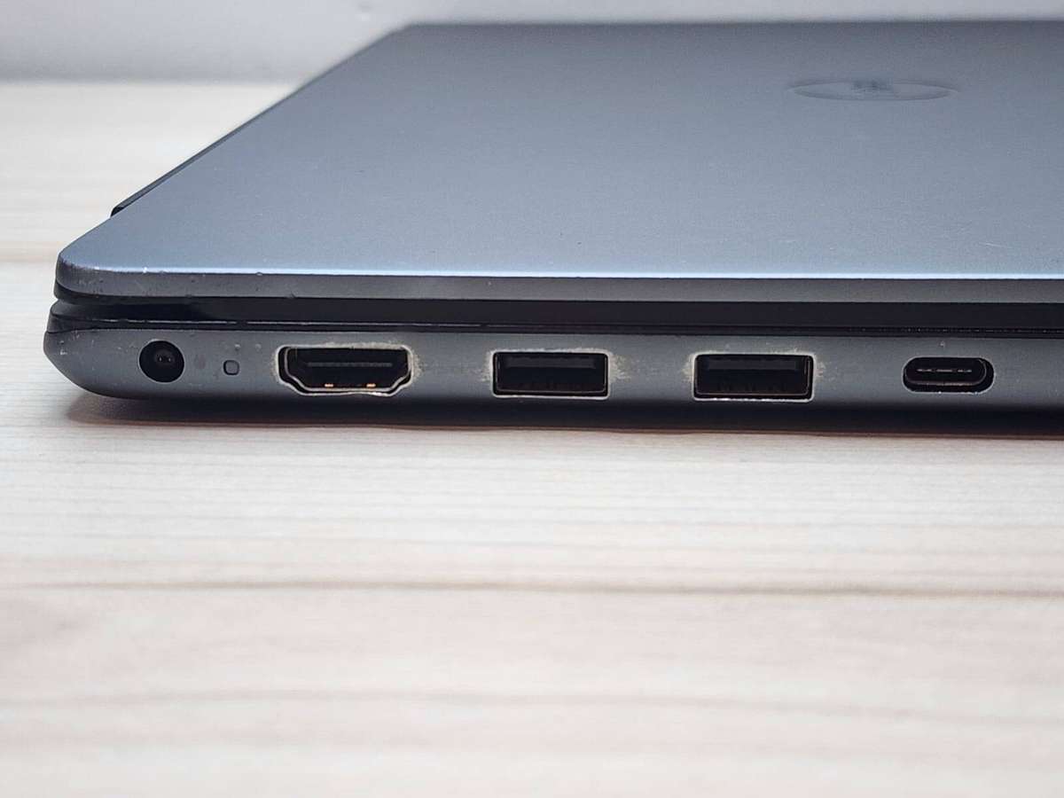 Dell Vostro 5590 | i5 10th Gen | 8GB RAM | 256GB SSD | 15.6
