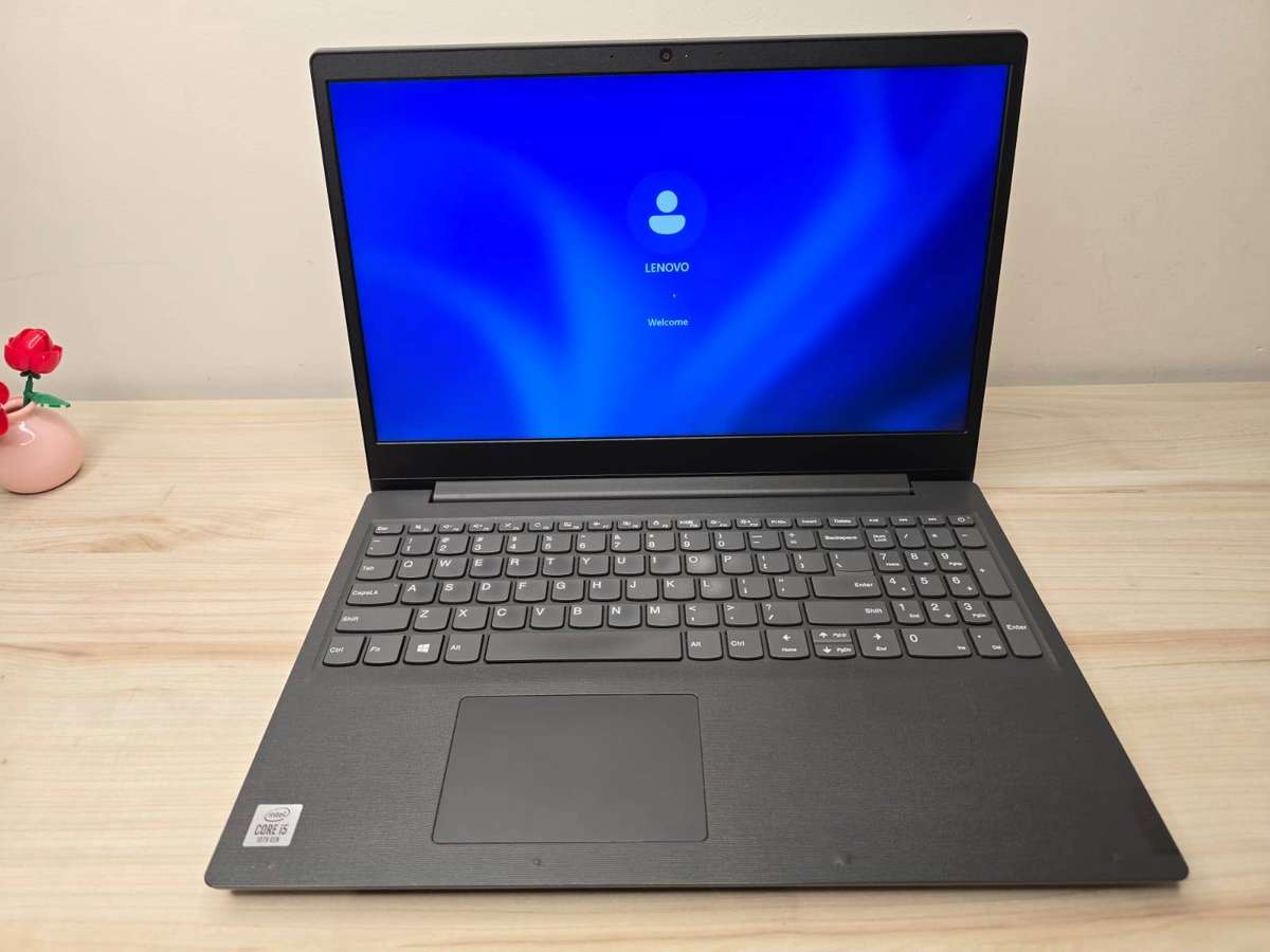 Lenovo V15 · Core i5 10th Gen · 12GB RAM · 256B SSD · 15.6"
