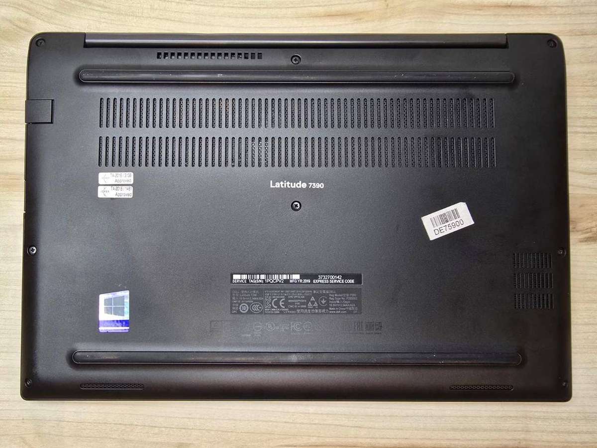 Dell Latitude 7390 i5 (8th Gen) | LTE | 8GB RAM | 256GB SSD | Mint Condition | Excellent Battery