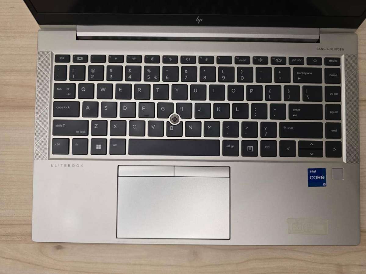 HP EliteBook 840 G8 LTE  11th Gen Intel Core i5  16GB  512GB SSD MINT