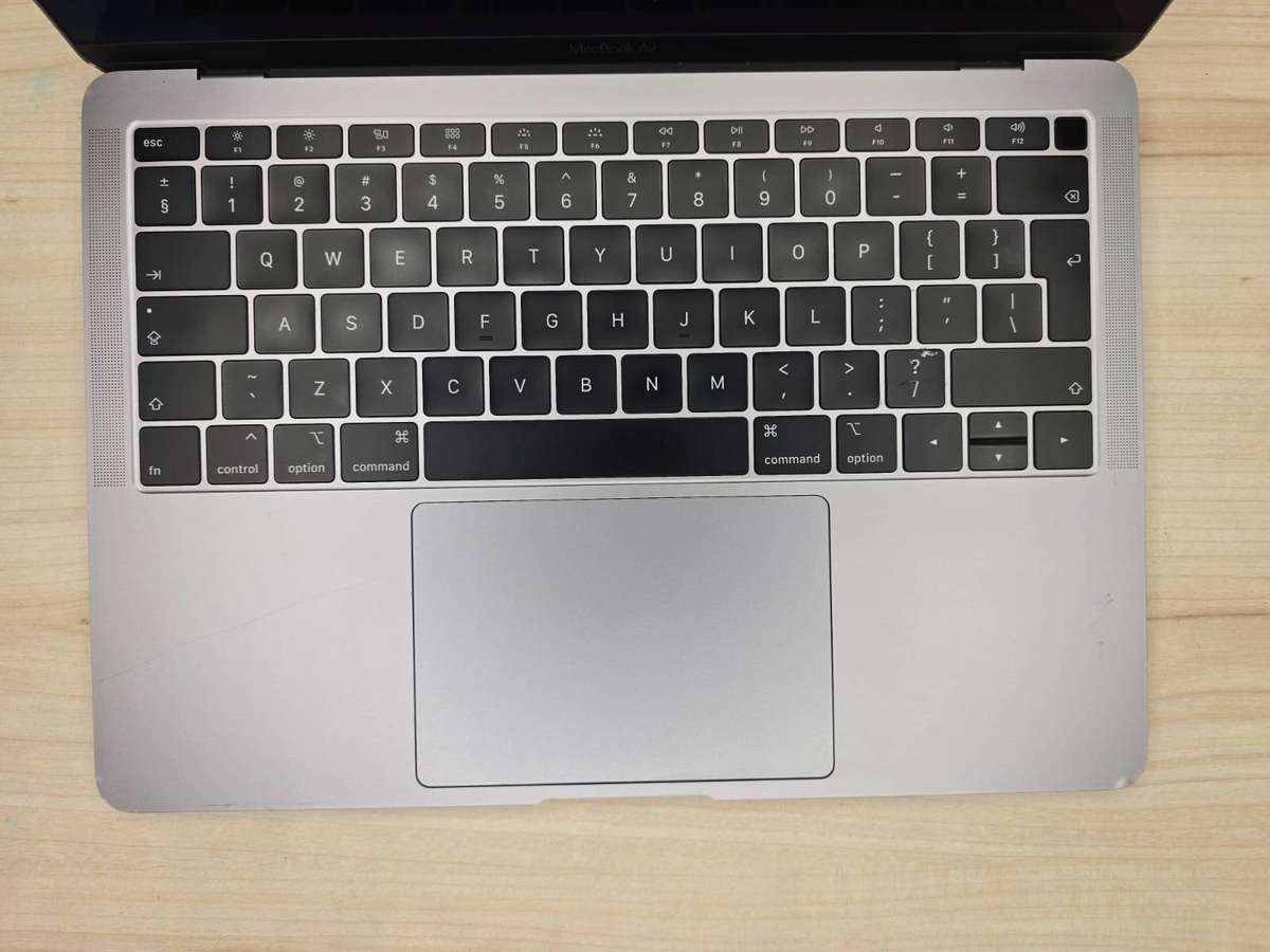 Apple MacBook Air 13 Retina (2018) | Intel i5 | 8GB RAM | 128GB SSD | Space Grey | macOS Sonoma