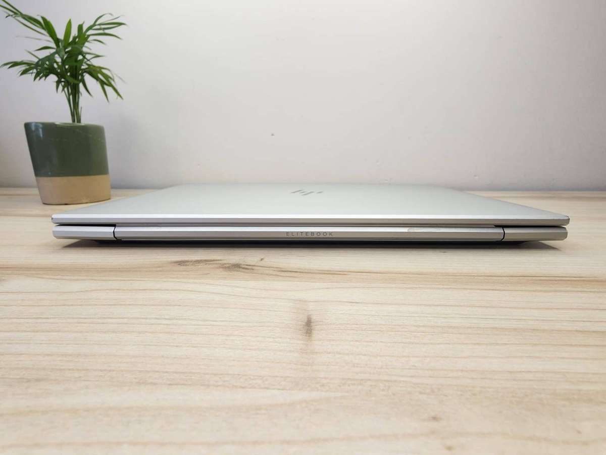HP EliteBook 840 G8 LTE  11th Gen Intel Core i5  16GB  512Gb Ssd Clean