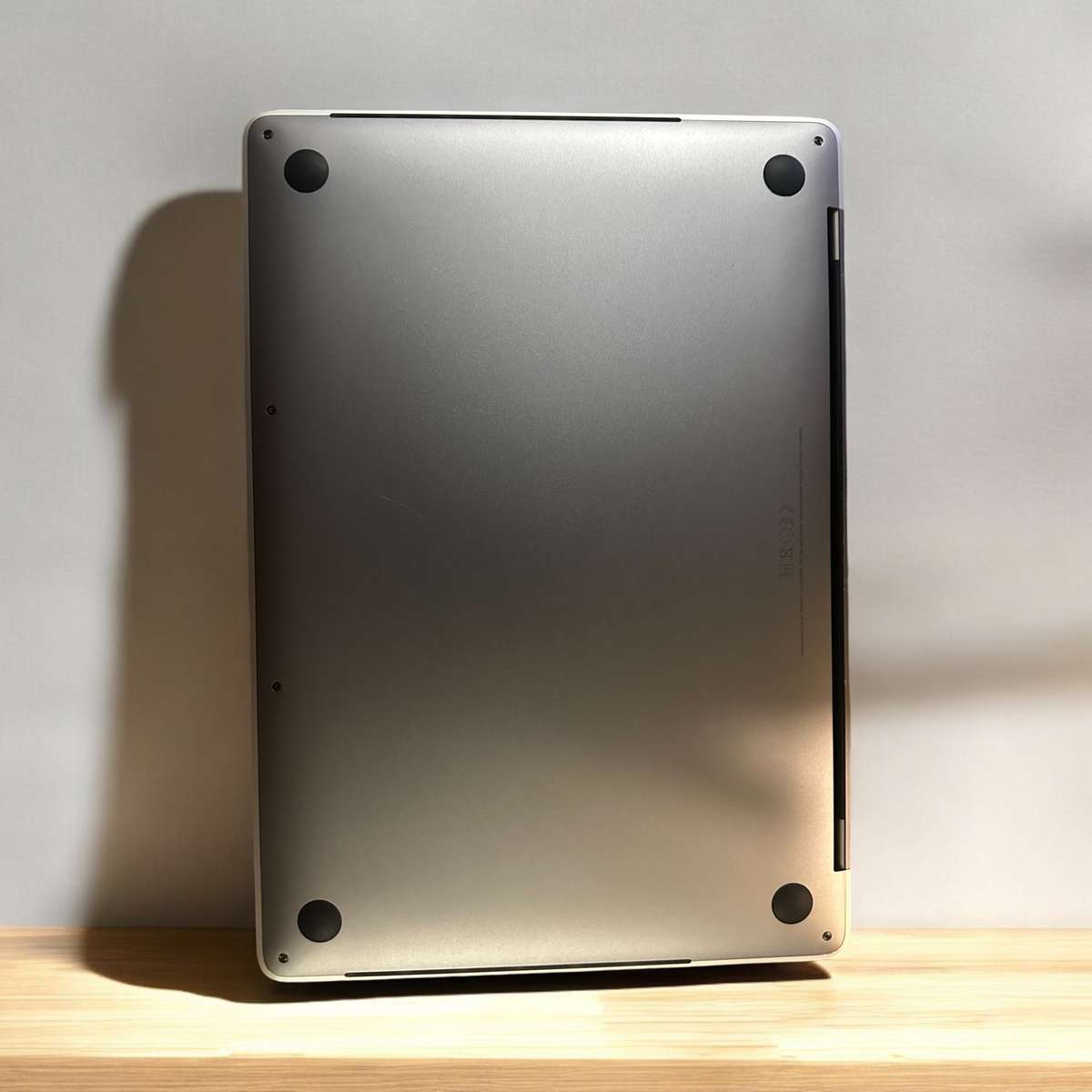 MACBOOK PRO 2017 CORE I5 8GB RAM 500GBSSD