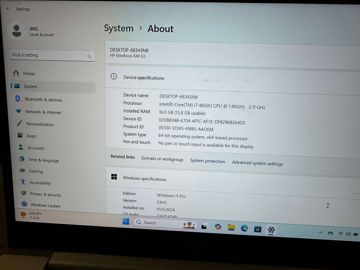 HP EliteBook 840 G5  8th Gen i7-8550U@1.9GHz, 16GB RAM, 256GB SSD FHD Display LTE