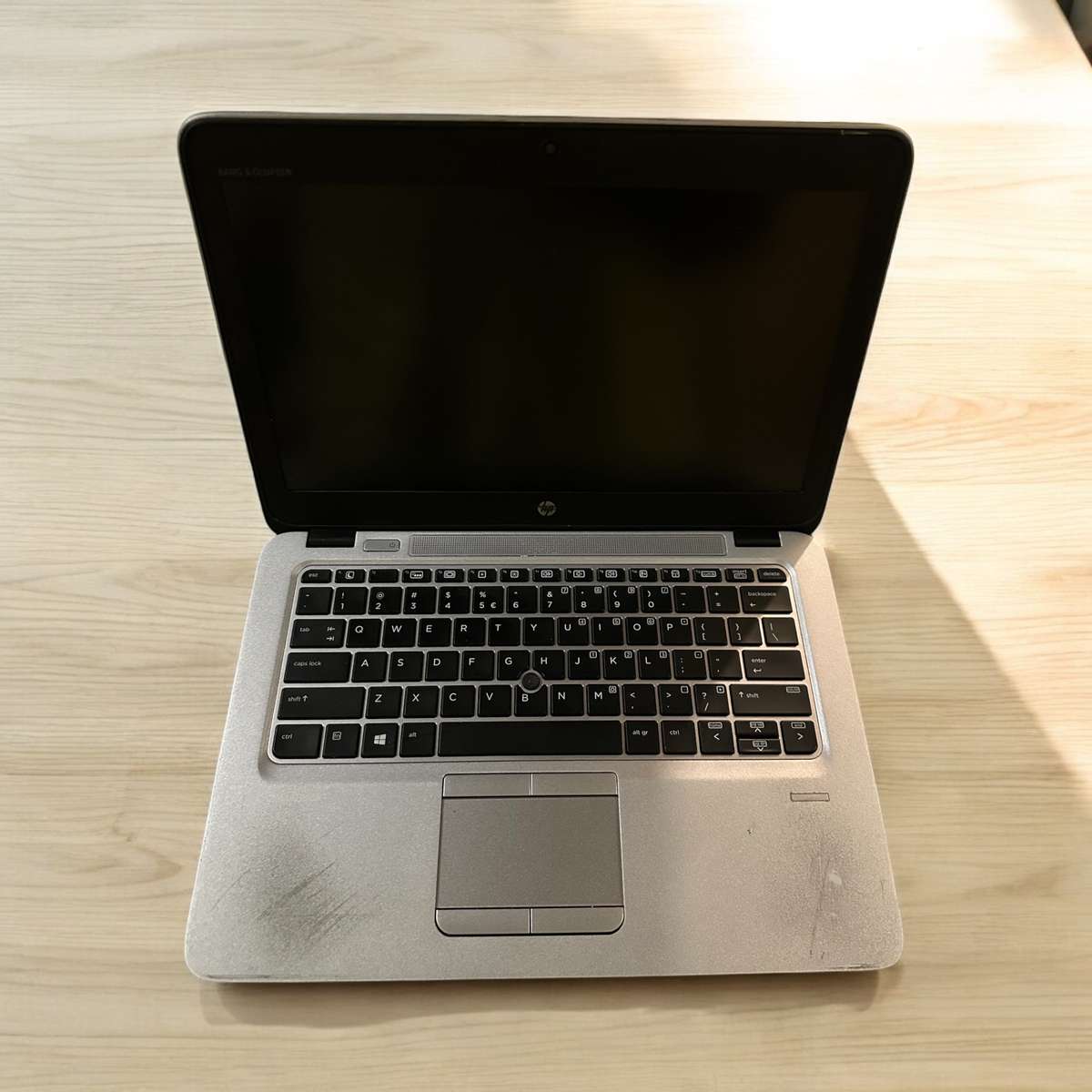 HP EliteBook 820 G4,12.5  Intel i5-7200U@2.5GHz, 8GB RAM, 256GB m.2 SSD