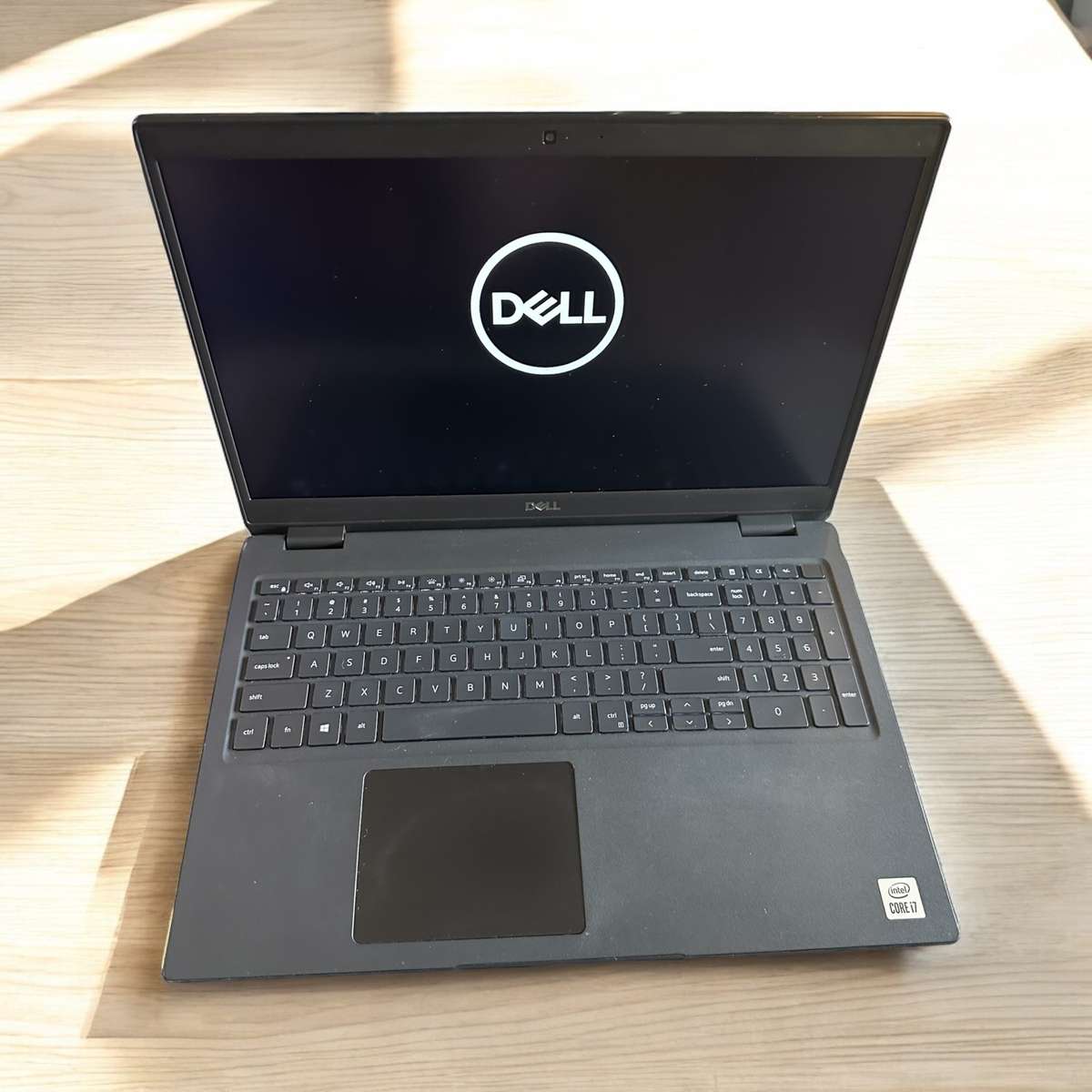 Dell Latitude 3510, 10th Gen i7-10510U, 16GB RAM. 256GB NVMe SSD, 15.6` FHD Display