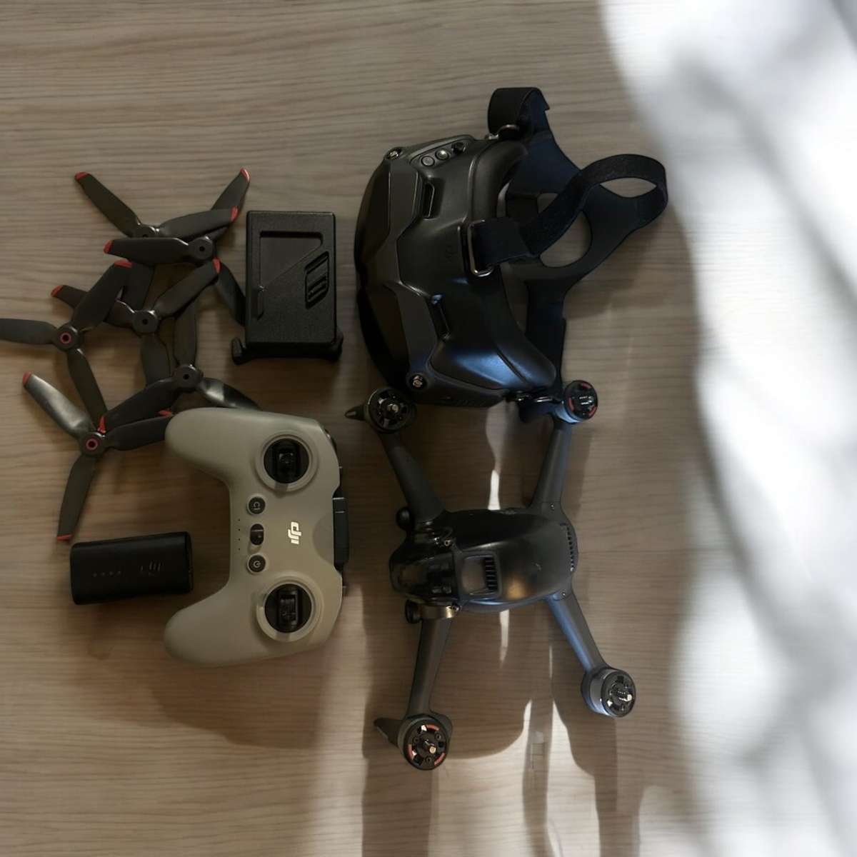 DJI FPV Combo
