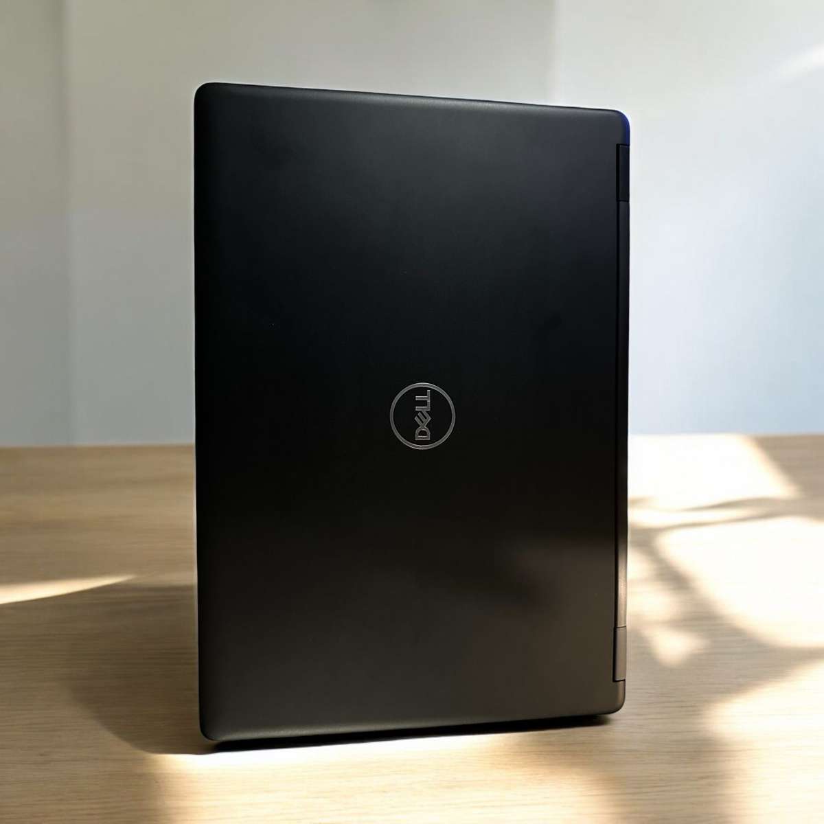 Dell Latitude 5480 | 7th Gen i7, 8Gb Ram, 256SSD | LTE | Win 11