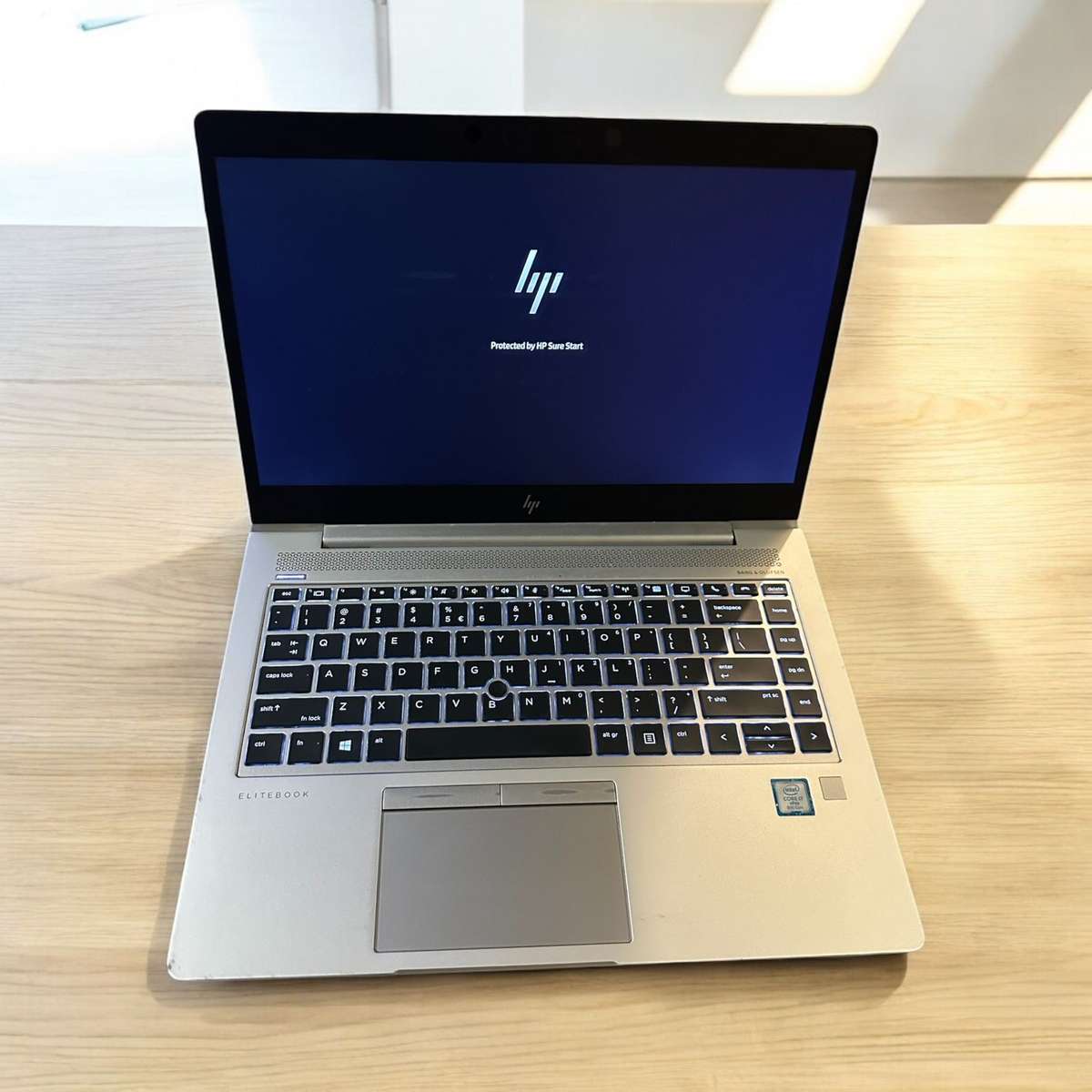 HP EliteBook 840 G5  8th Gen i7-8665U@1.9GHz, 16GB RAM, 256GB SSD FHD Display LTE