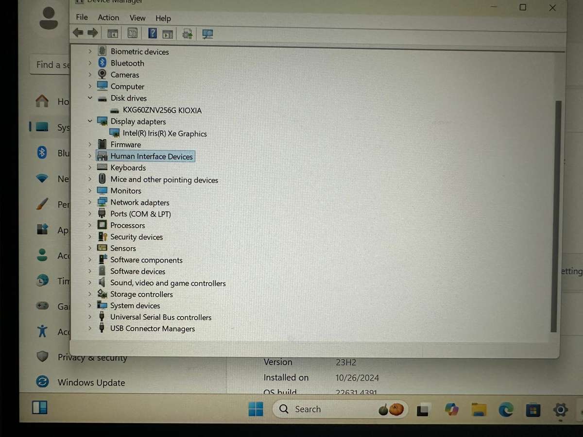 HP 840 G8 CORE I5  11TH GEN 16GB RAM 256GB SSD LTE FHD DISPLAY HP WARRANTY INTEL IRIS XE GRAPHICS