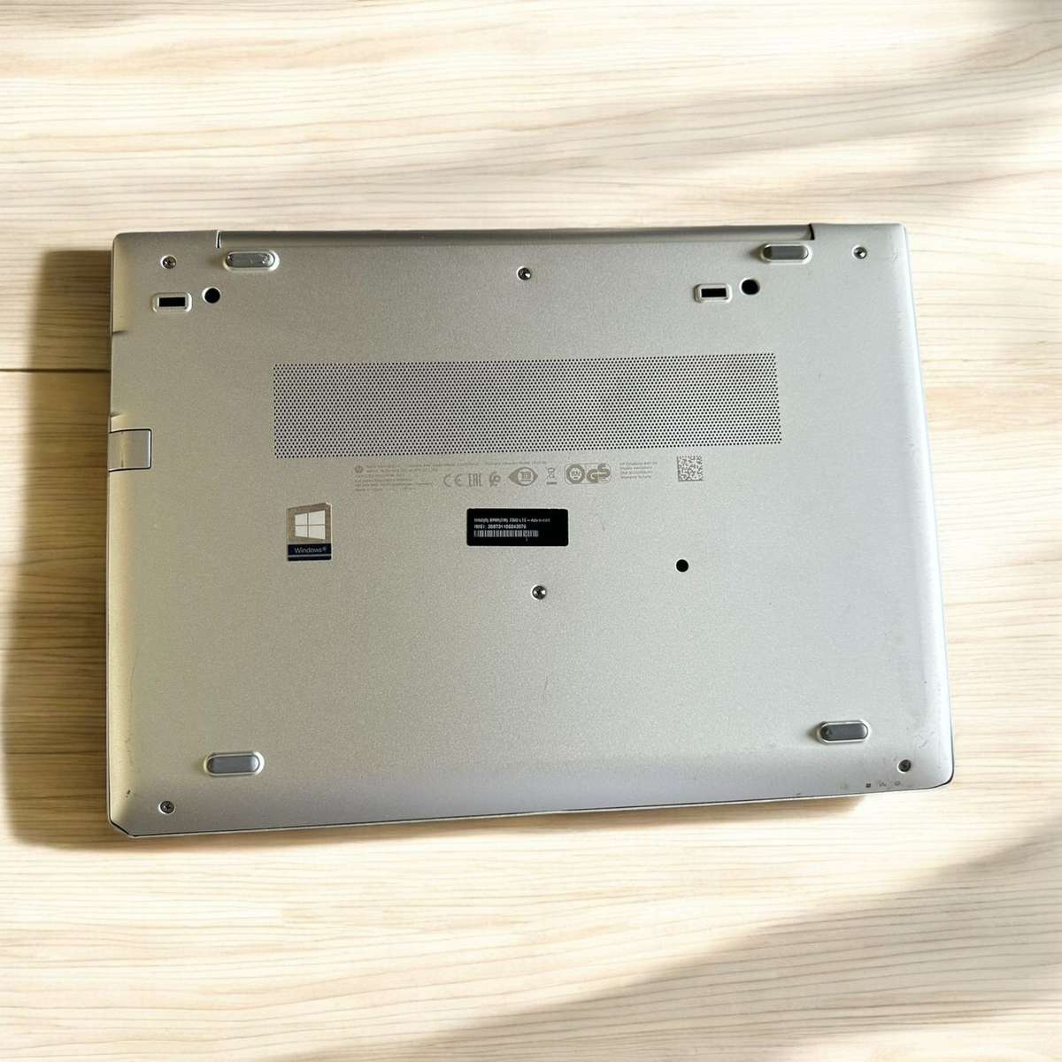 HP EliteBook 840 G6  8th Gen i5-8265U@1.8GHz, 8GB RAM, 256GB SSD FHD Display LTE