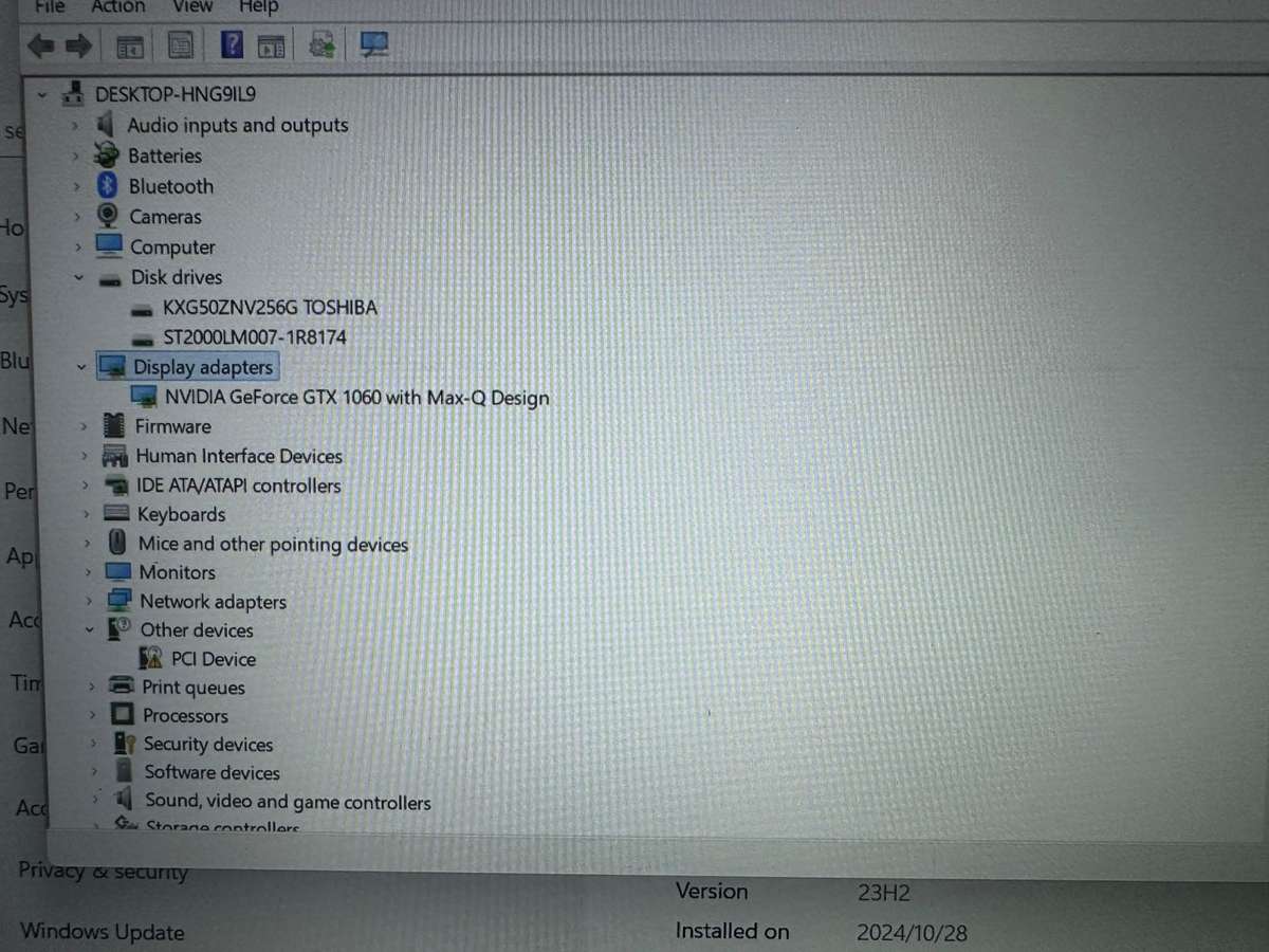 HP OMEN  - 15-ce004ni Gaming laptop 24gb Ram 256gb ssd 2tb Hdd Nvidia Geforce GTX 1060 Max Q Design