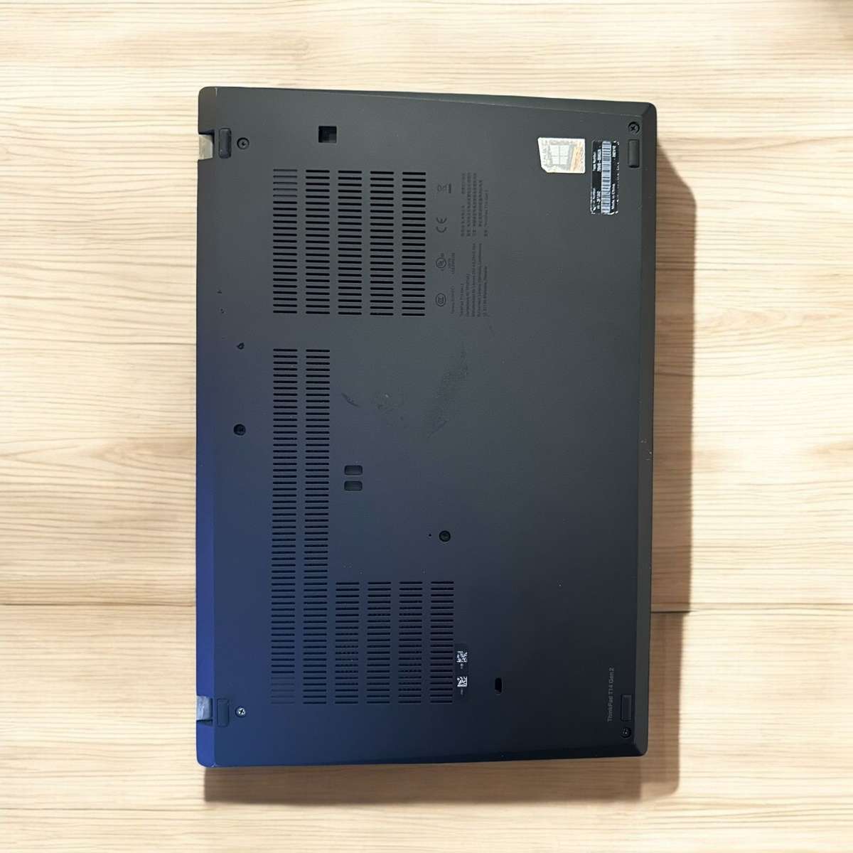 Lenovo ThinkPad T14 Gen 2 Notebook PC  Core i7-1165G7 / 14.0 FHD / 16GB RAM / 512GB SSD LTE