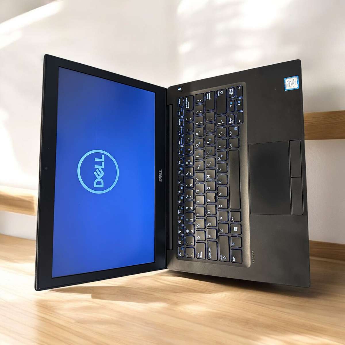 Dell Latitude 7280, 12.5` FHD  Display LTE , i5-7200U@2.5GHz, 8GB RAM, 512GB m.2 SSD New Battery