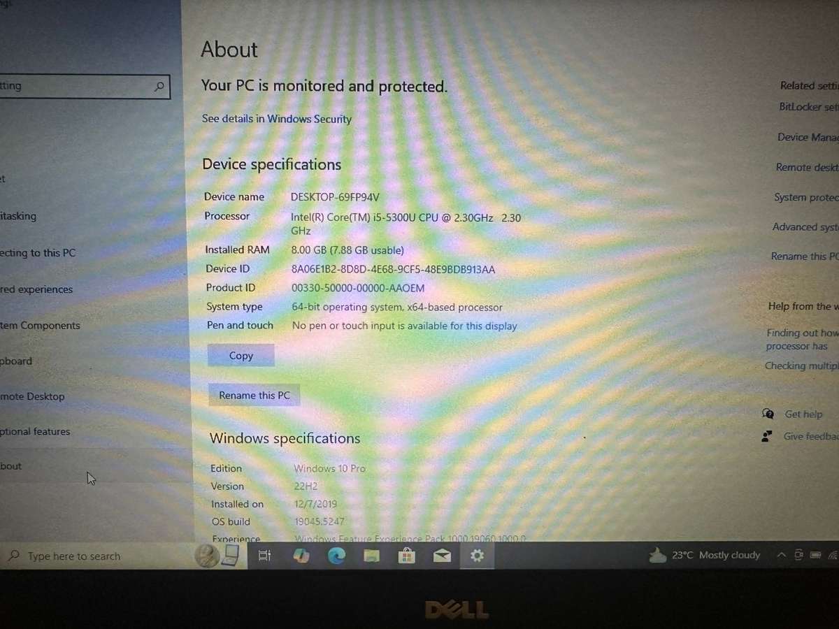 DELL  E5250 12.5'' 8GB RAM 500HDD  NEW BATTERY MINT CONDITION