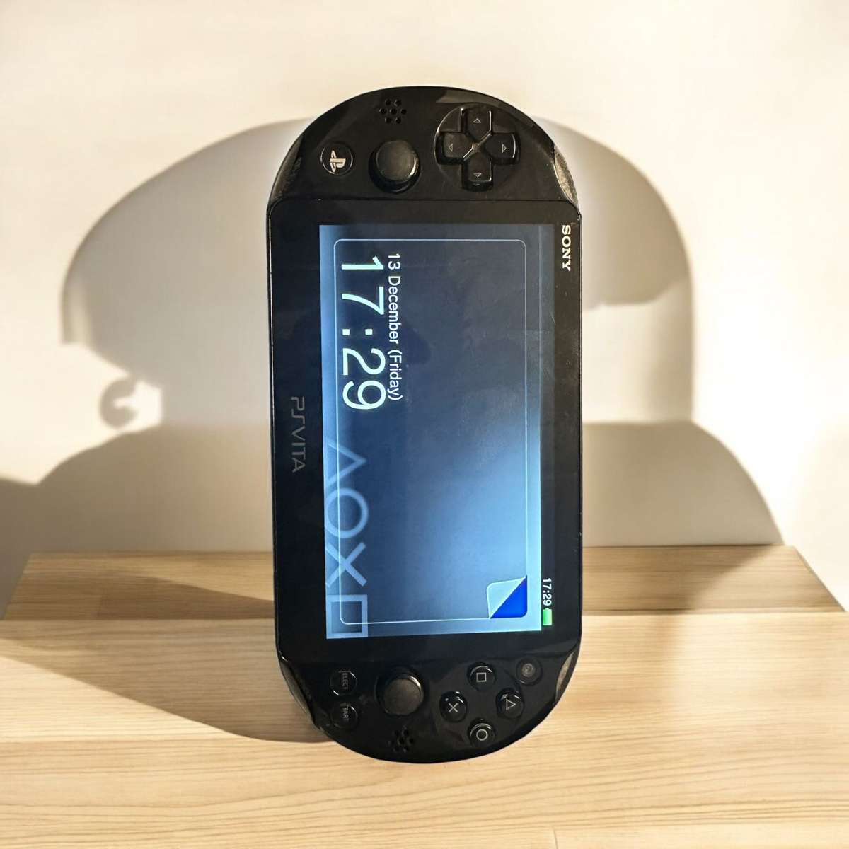 SONY PS Vita PlayStation Slim Model PCH-2016 WiFi Edition Touchscreen game console 12.7 cm (5`)