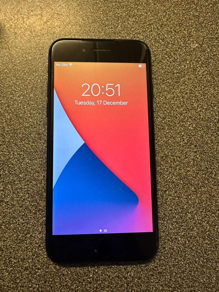 I PHONE 7  32GB 64% BATTERY HEALTH